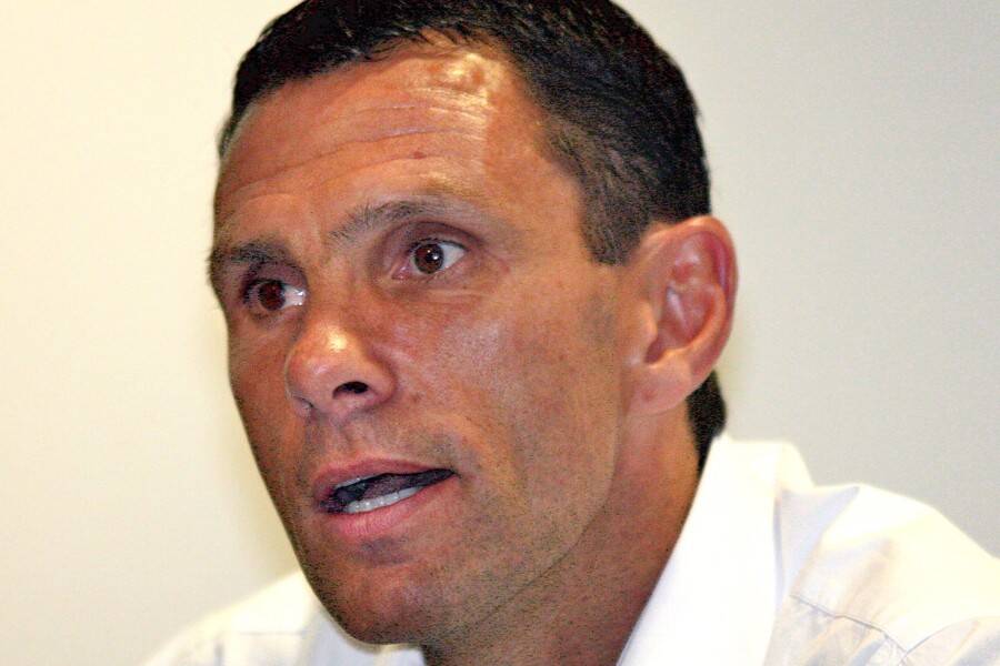 3defee94-gustavo-poyet.jpg