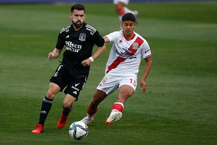 68f46e1a-curico-unido-vs-colo-colo-aton.jpeg