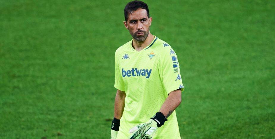 6b2a5e82-claudio-bravo-.jpeg