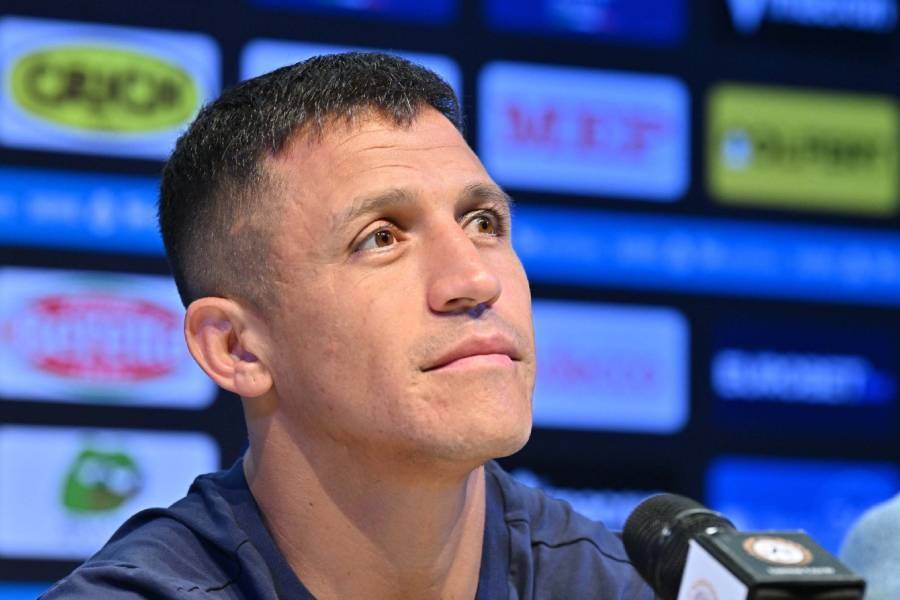 Alexis-presentacion-udinese.jpg
