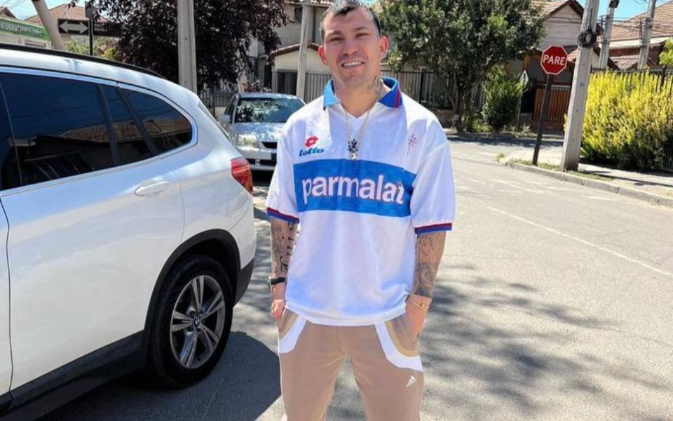 Gary-Medel-UC.jpg