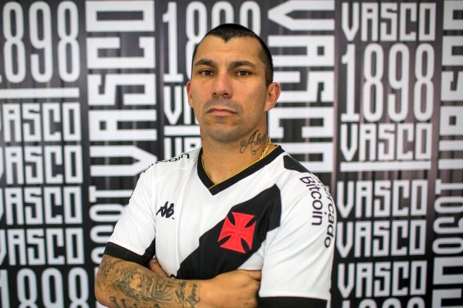 Gary-Medel-Vasco-1.jpg