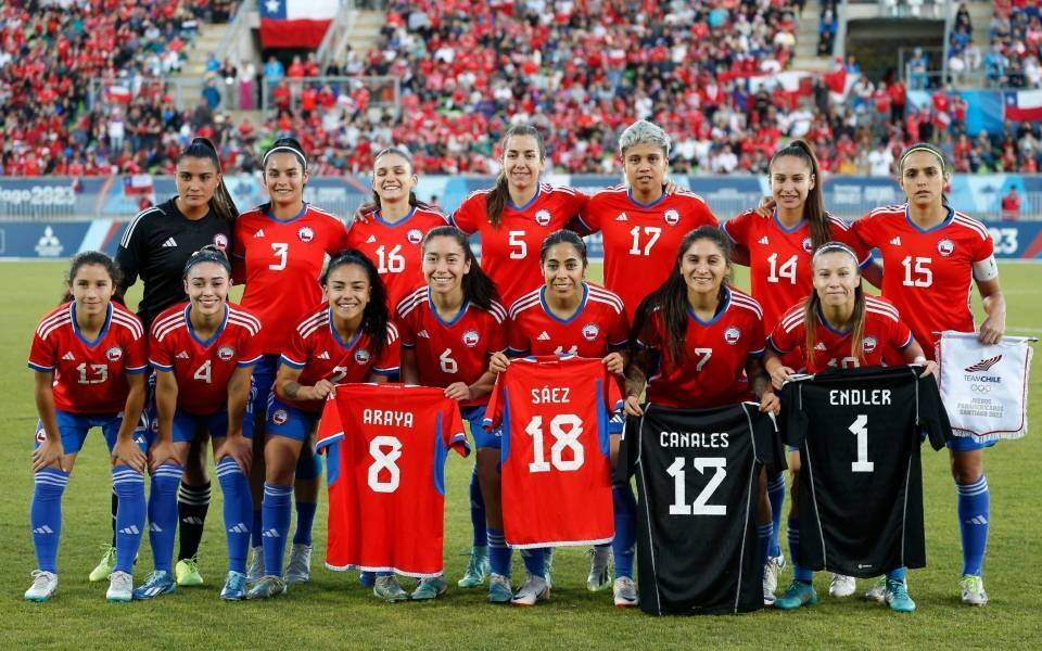 La-Roja-femenina.jpg