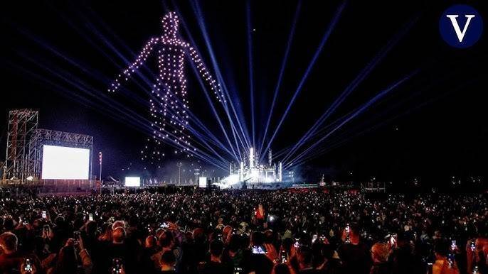 Medio-millar-de-drones-dibujan-figuras-en-Barcelona-en-la-inauguración-de-la-Copa-del-América-.jpg