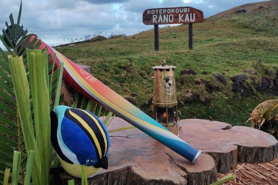 Rapa-Nui-antorcha.jpg