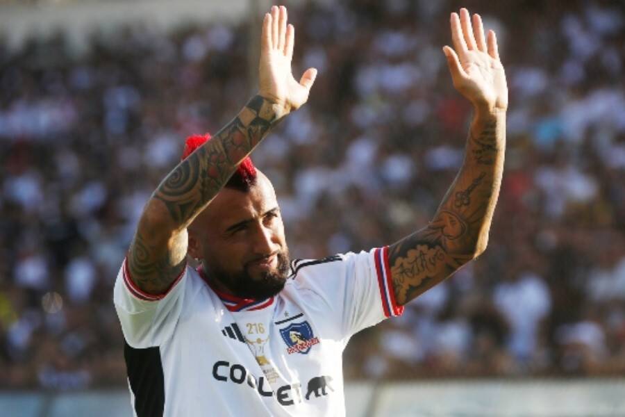 Vidal-Colo-Colo.jpg
