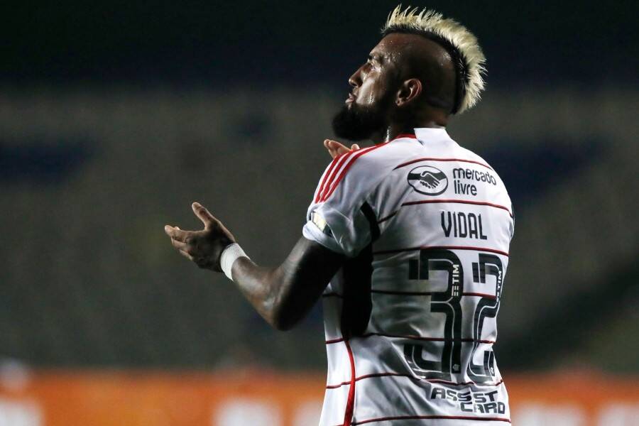 Vidal-Flamengo-dirigente.jpg